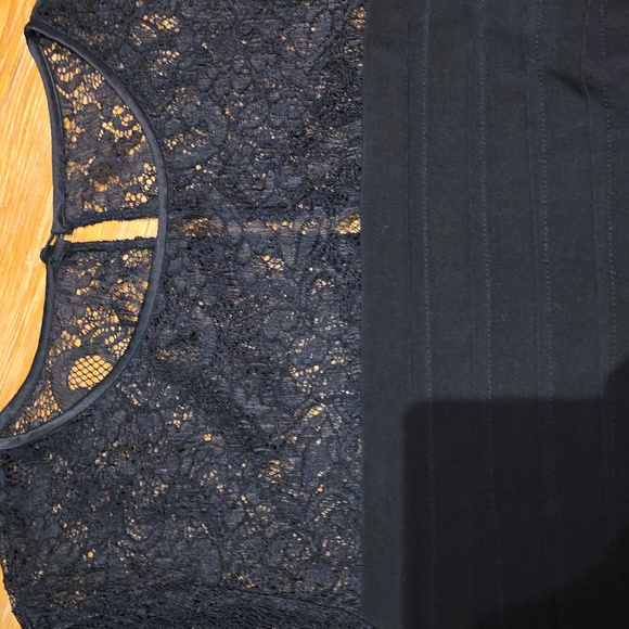 Adrianna Papell Elegant Black Lace/Silk Dress Sz12 - Picture 3 of 8